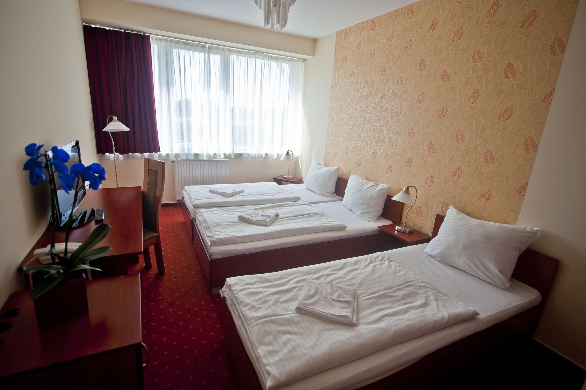 Canada Hotel Budapest Kültér fotó