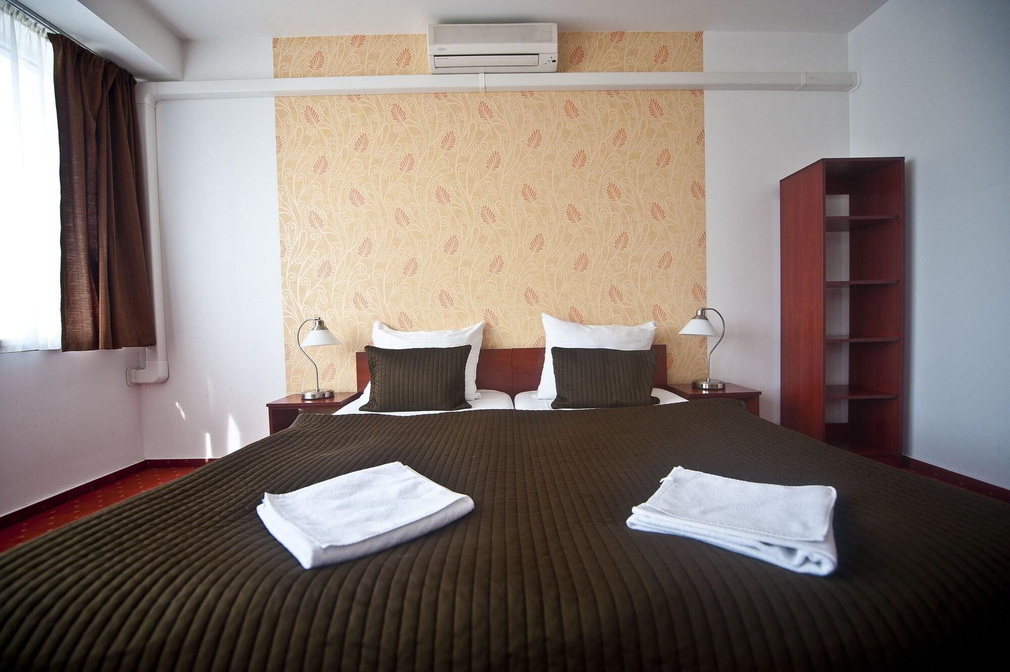 Canada Hotel Budapest Kültér fotó